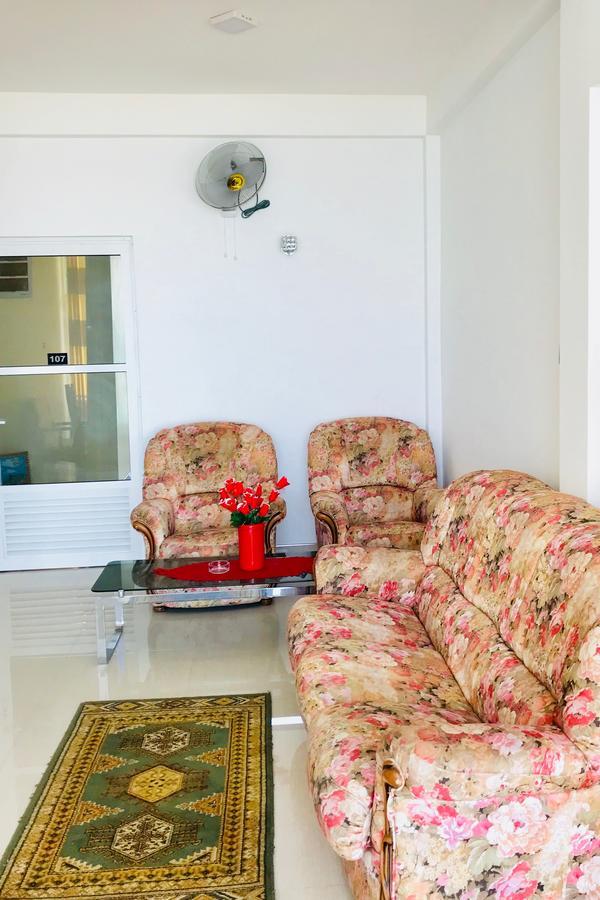 Queens Beach Hotel Tangalle Bagian luar foto