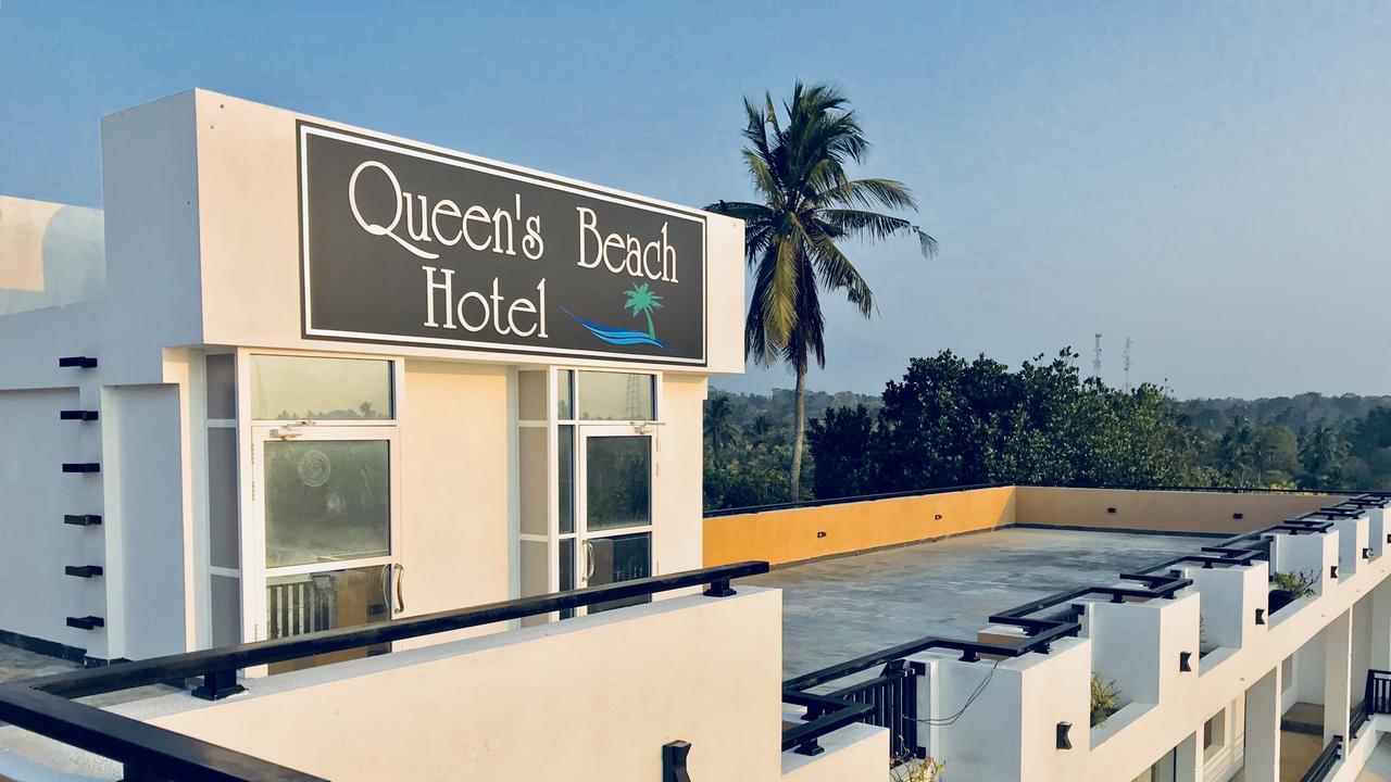 Queens Beach Hotel Tangalle Bagian luar foto