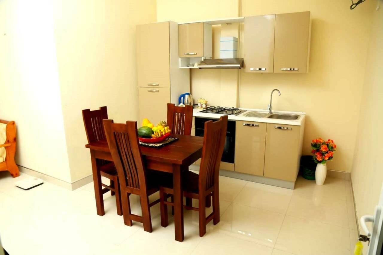 Queens Beach Hotel Tangalle Bagian luar foto